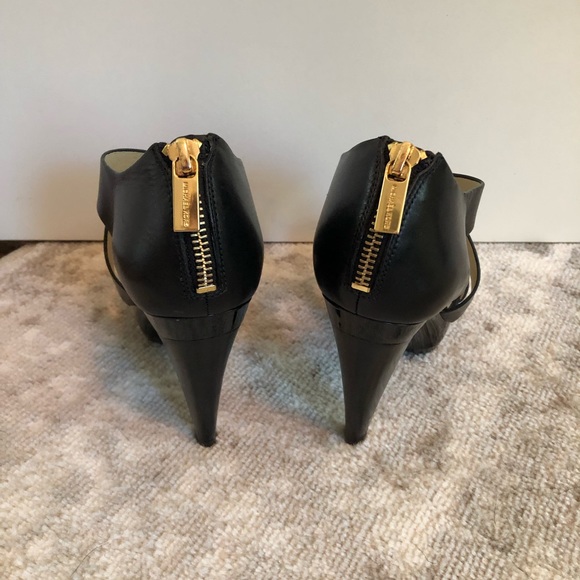 Michael Kors black heels - Picture 4 of 4